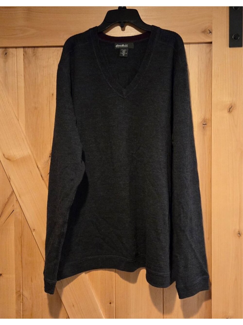 Eddie Bauer Sweater Mens XL Tall Gray Pullover V Neck 100% Merino Wool